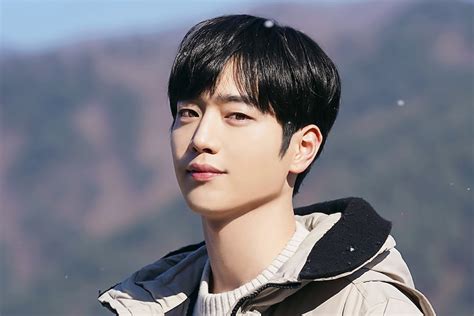 Korean actor Seo Kang.